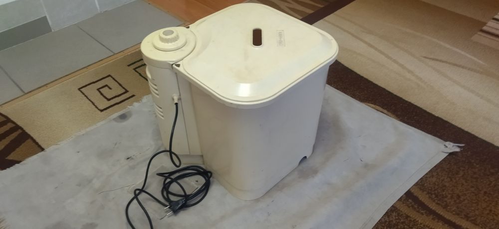 Продам стиральную машину