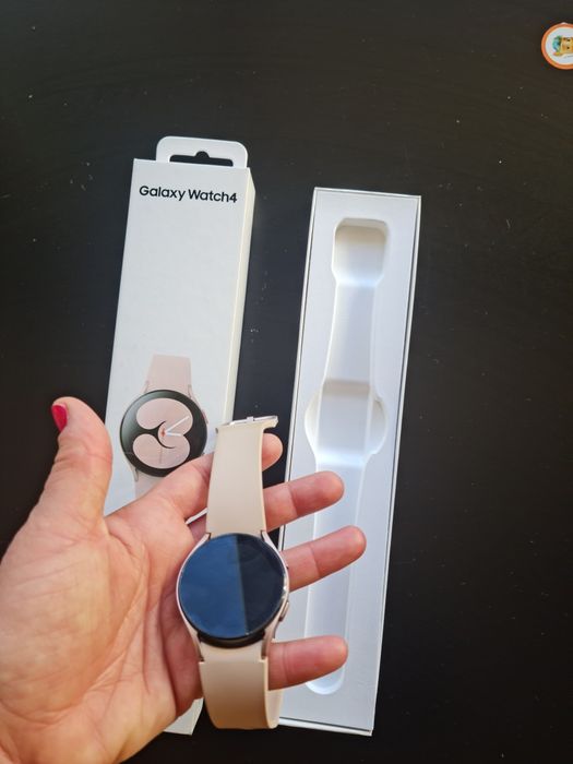 Samsung galaxy watch4 casio baby g