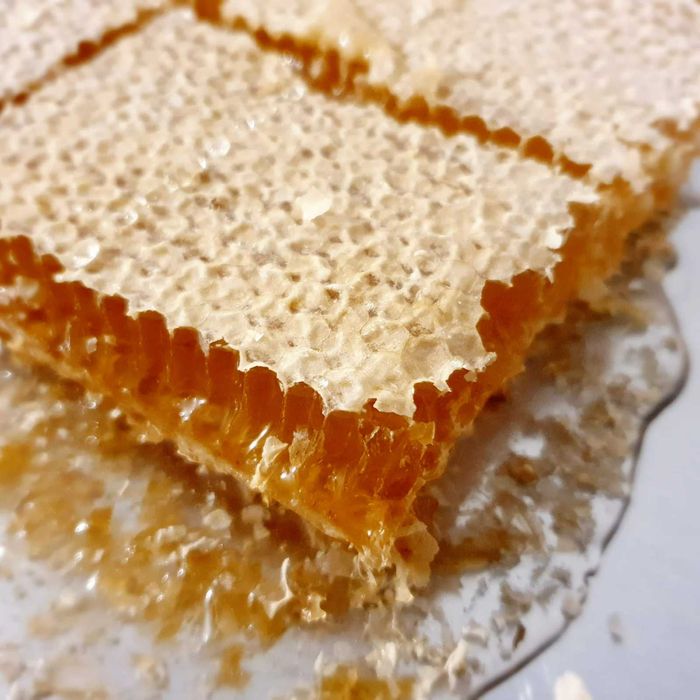 Fagure cu miere de munte, 100%natural