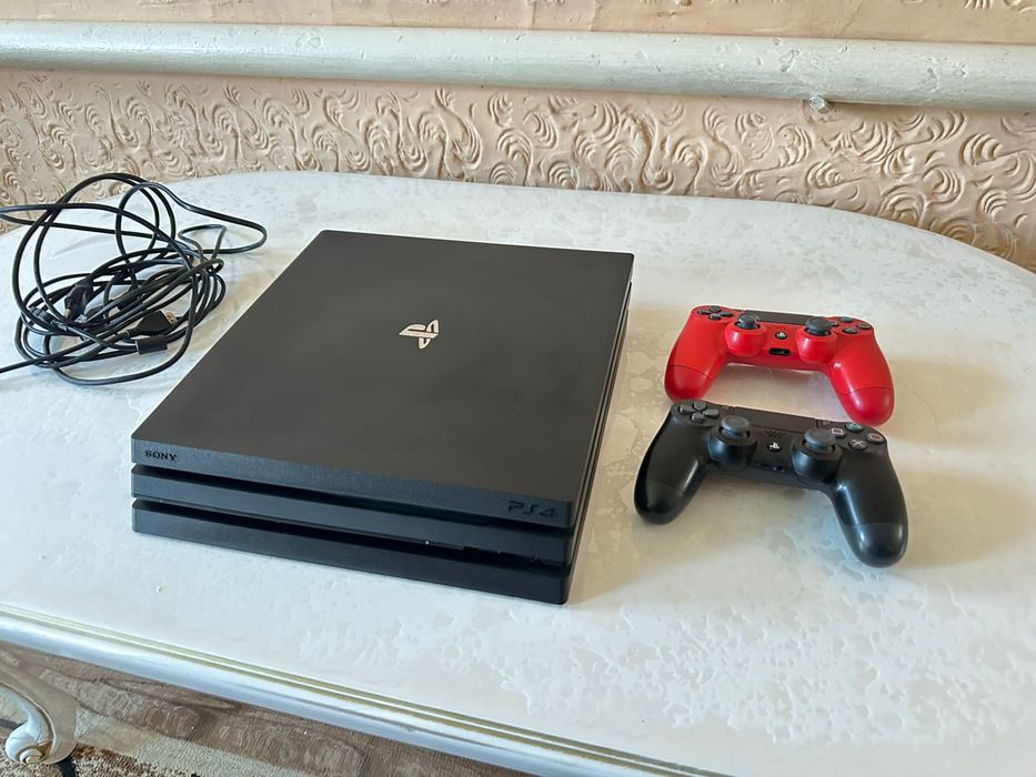 Ps4 pro, продам, срочно