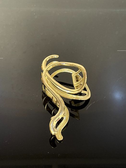 Крабик для волос