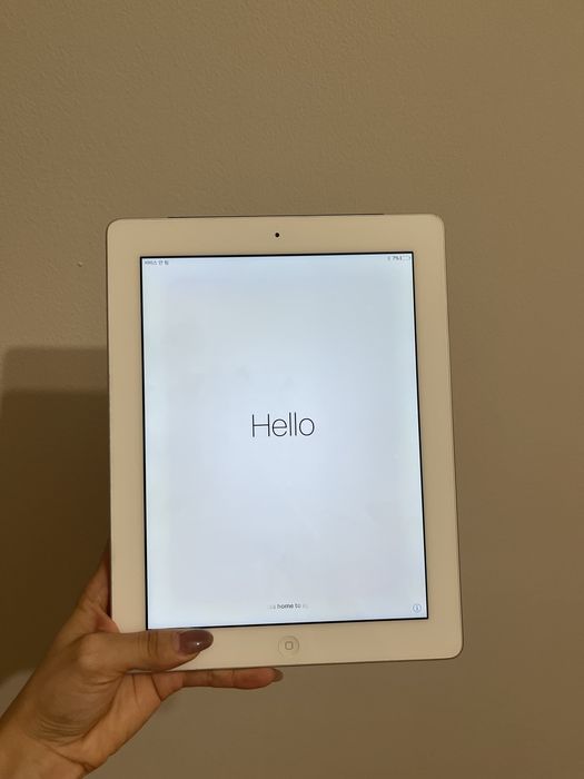 iPad 4 64GB Wi-Fi + Cellular