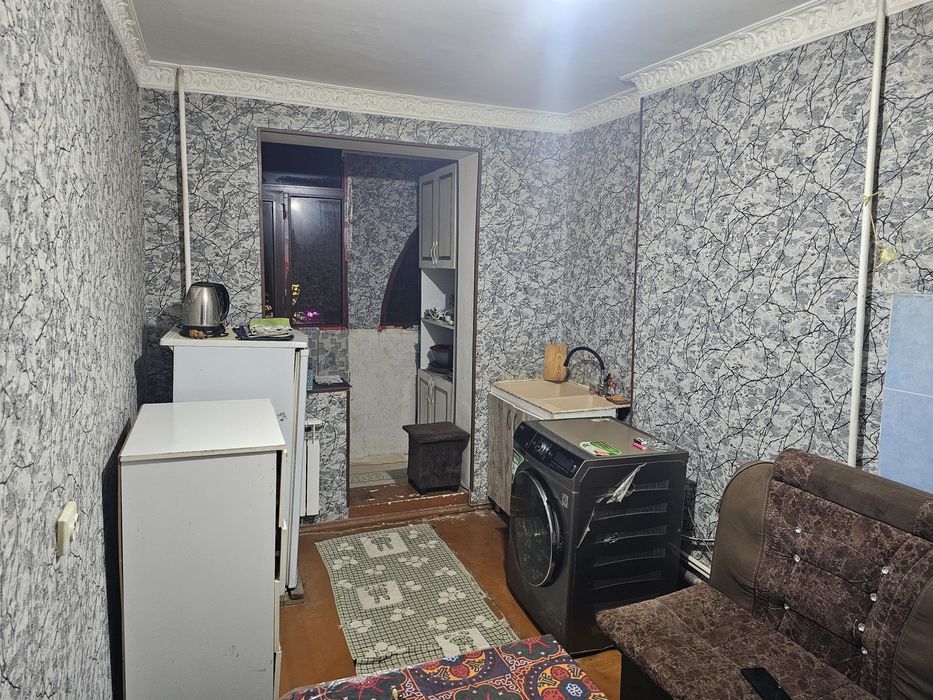 Qizlarga ijaraga kvartera 1 ta xonasi bush