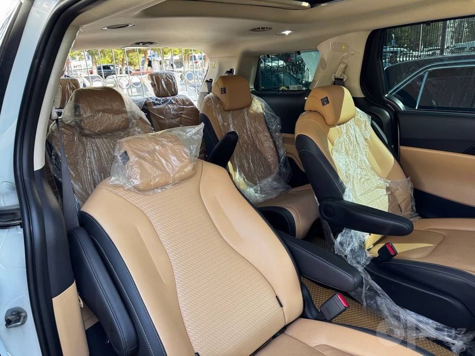 Kia carnival 2023-yil 66000km