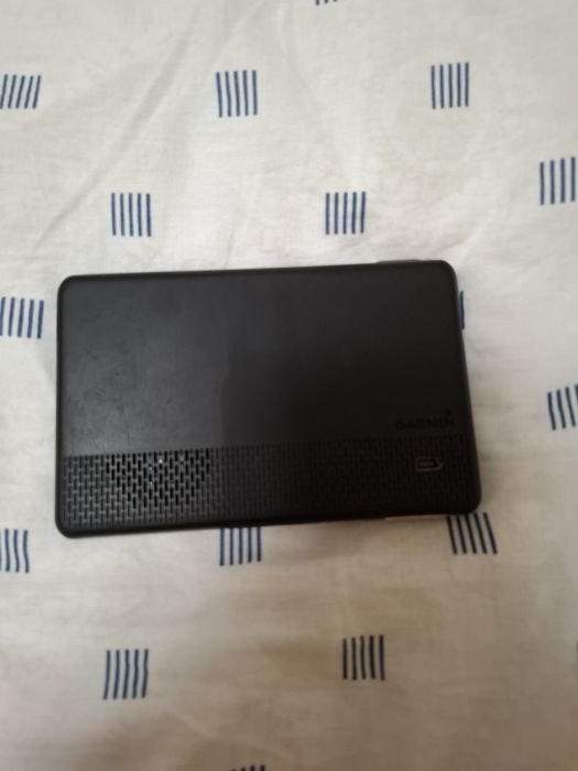 Навигация Garmin nuvi 1490Т  ,пълен комплект