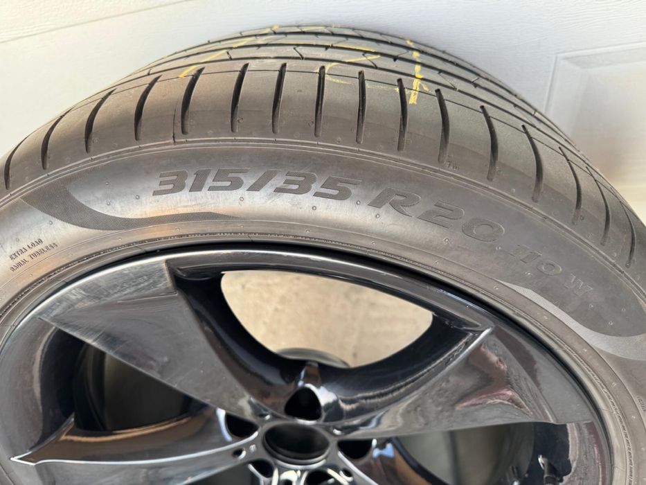 Jante bmw 20' pentru x6 x5 cu cauciucuri Pirelli