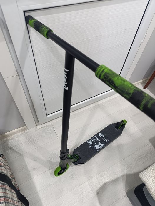 Трюковой самокат limit