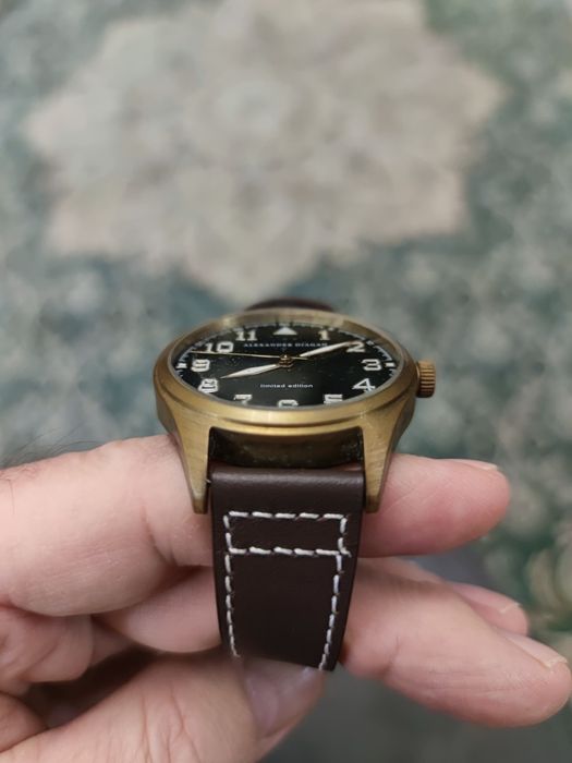 Наручные часы Alexander Diagan. Пилот. Новые.