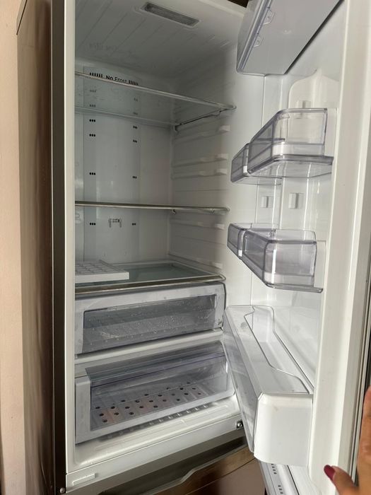 Продам холодильник Samsung, в отличном состоянии