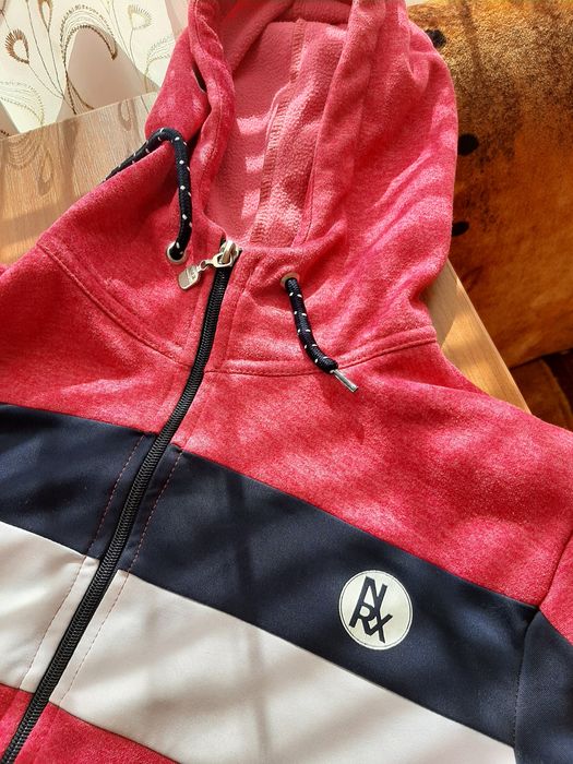 Дамско горнище-розов цвят