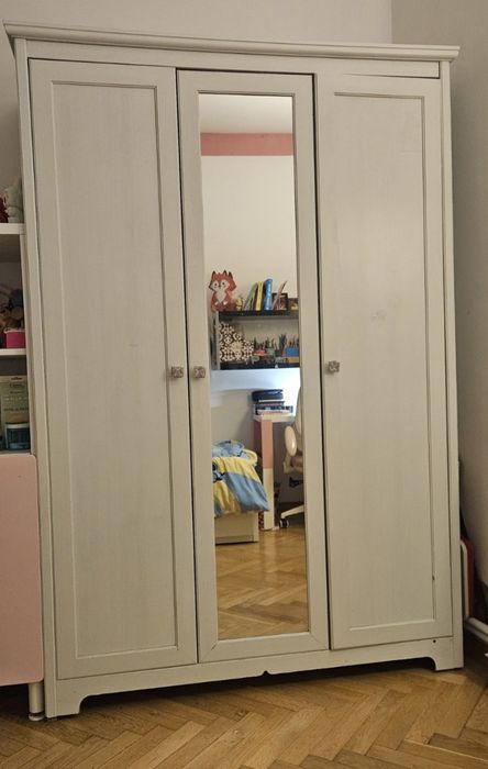 Șifonier Ikea cu oglinda