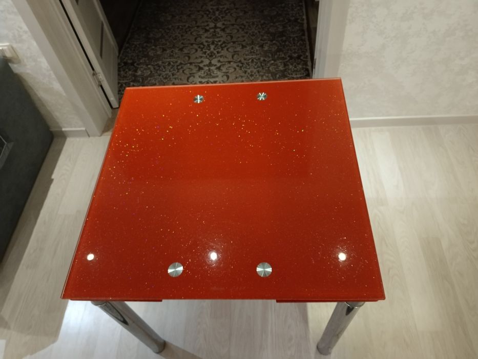 Стол кухонный стекло крепкое