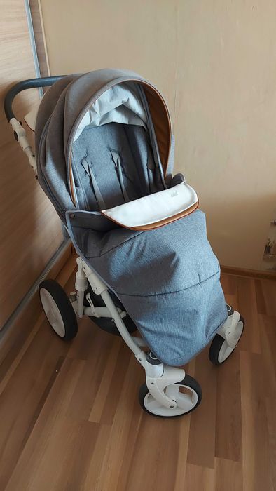 Бебешка количка 2в1 Bexa Ideal- Много запазена