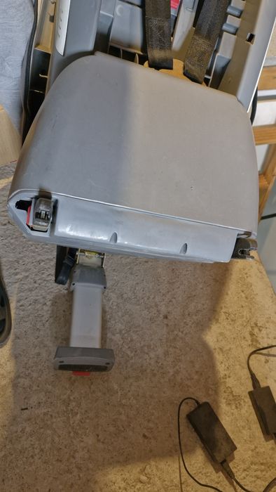Scaun auto bebelus