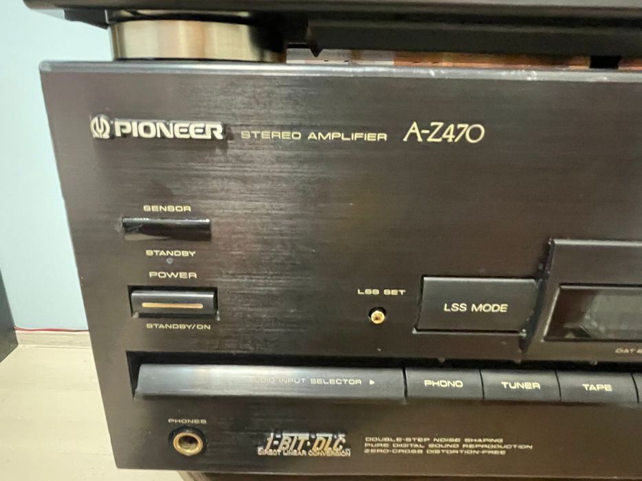 Pioneer A-Z470 Stereo Amplifier SP-Z570 Processor