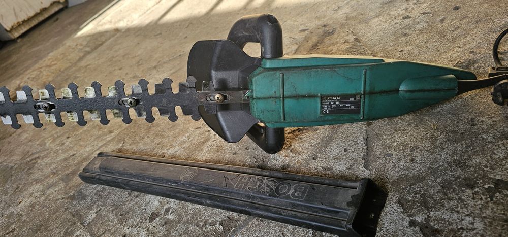 Храсторез Bosch ahs48