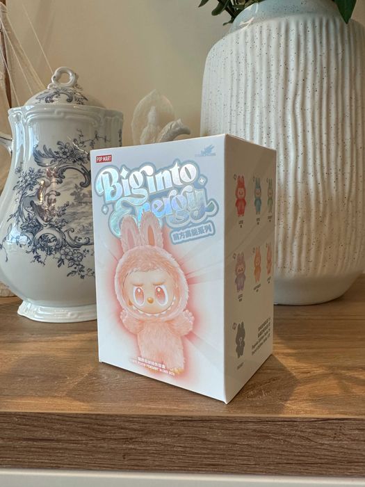 Оригинален Labubu Pop Mart | Blind Box София | Macaron, Have a Seat, Big Into Energy