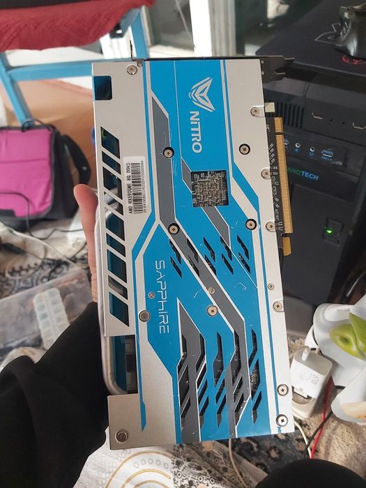 Amd Rx 590 Vedyo karta