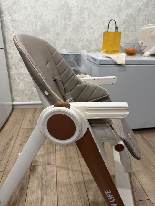 Детский стул для кормления