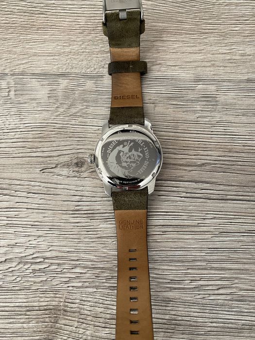 часовник DIESEL.