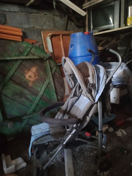 Детская прогулочная коляска б/у