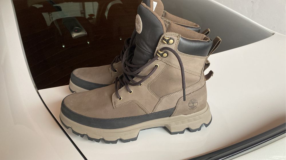 Ghete -Bocanci  Timberland marimea 43