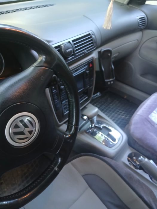 Volkswagen Passat 2005 diesel, 970 € — imagine 5
