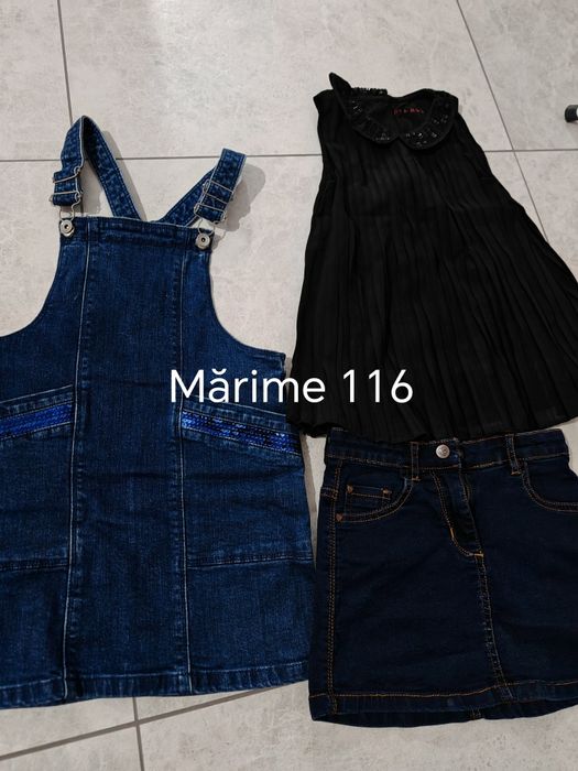 Vand lot hainute fata