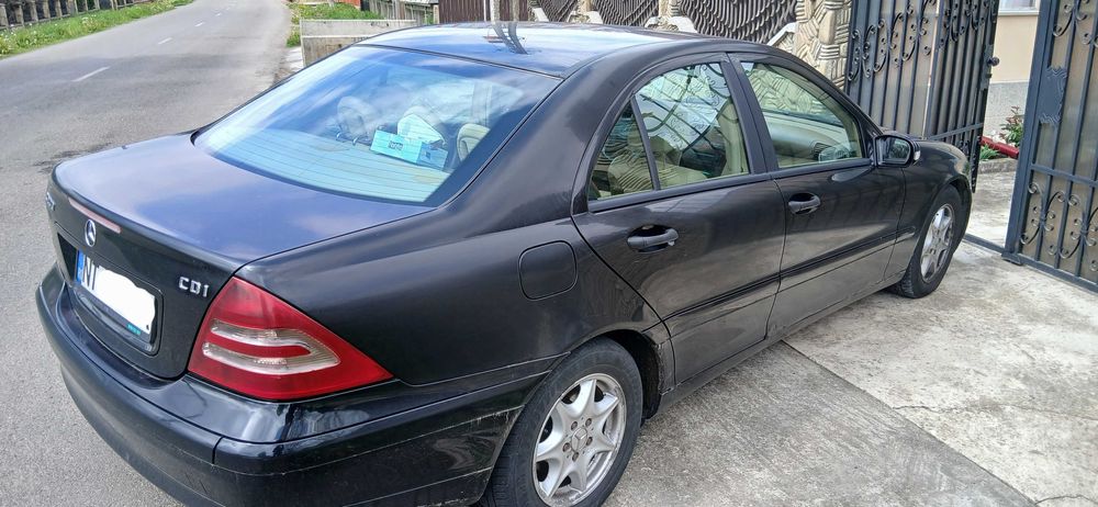 MERCEDES-BENZ C-Class 2003 — imagine 2