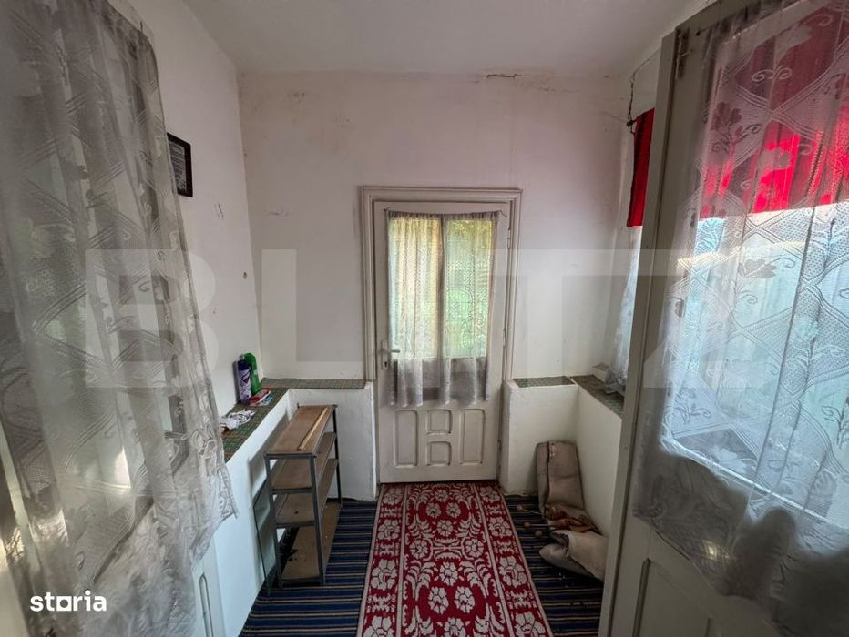 Casa 78mp cu teren 200mp, ideala pentru renovare si investiti, Zona ce
