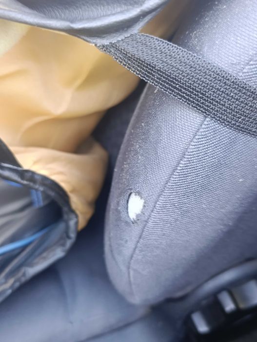 Продавам ауди а4