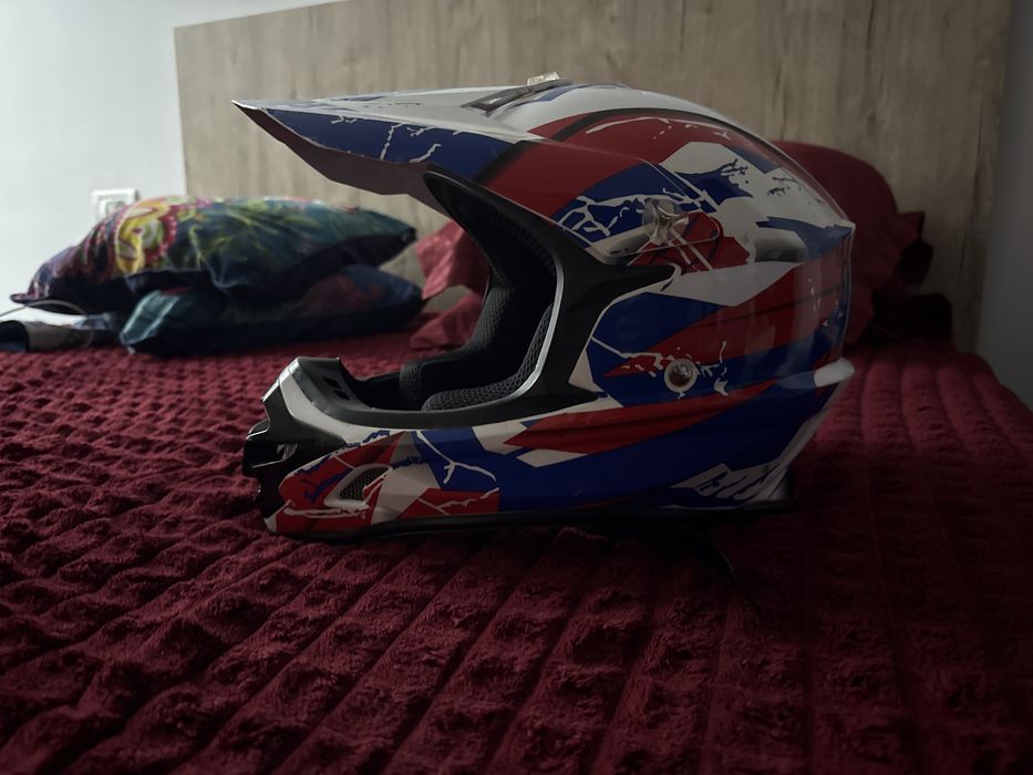 Casca vanzare detali privat