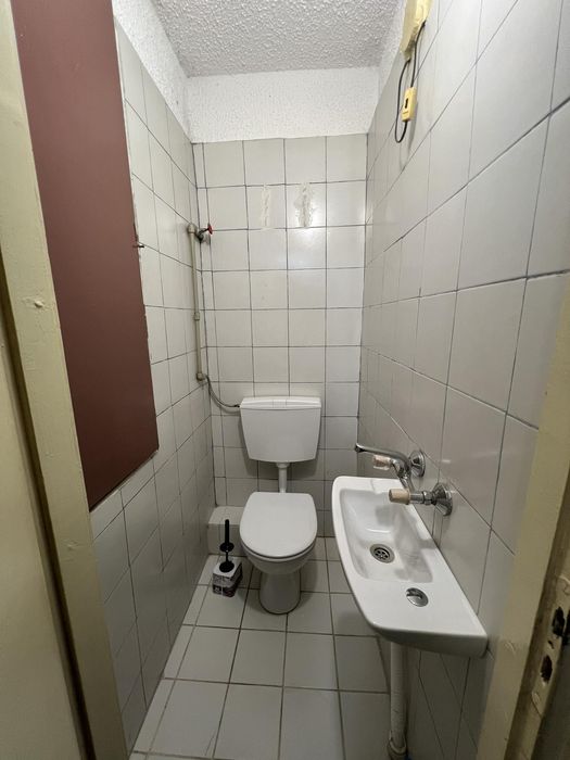 Дава се под наем Тристаен апартамент в София, Младост 4 - 87 кв.м за 700 € - Снимка #9