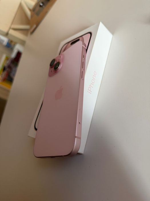 iPhone 15 256gb pink