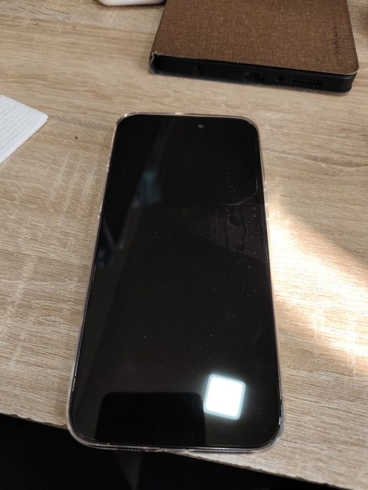 Продам айфон 15 про Макс титаниум