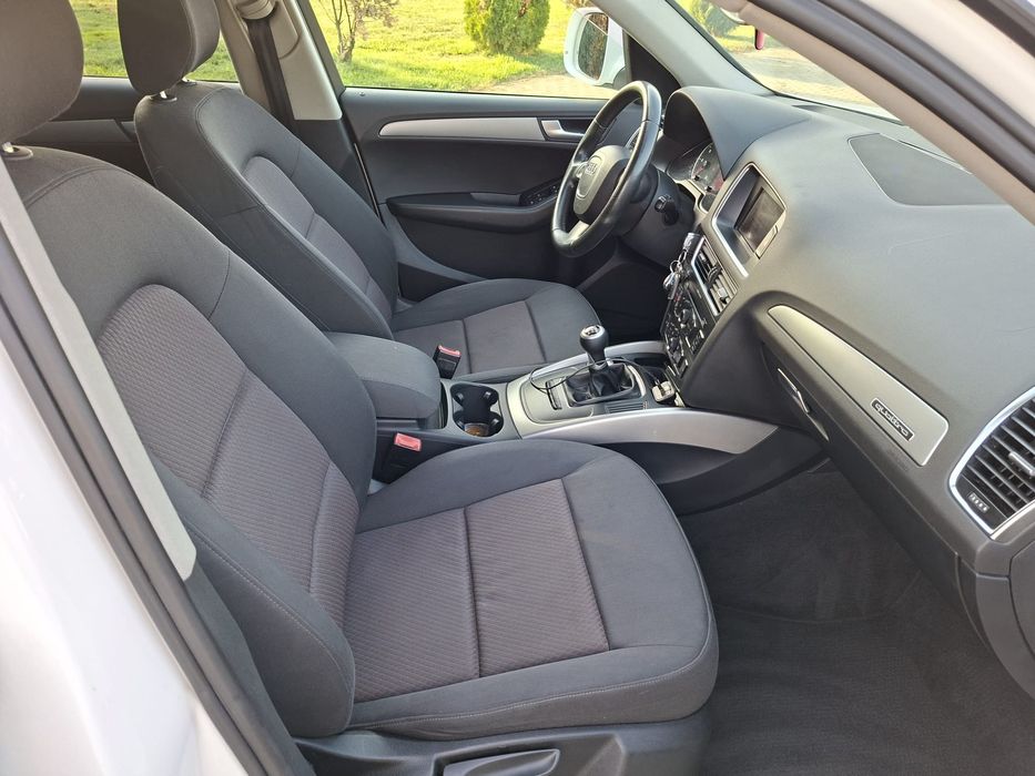 Audi Q5 2.0tdi 4x4 6 viteze manual