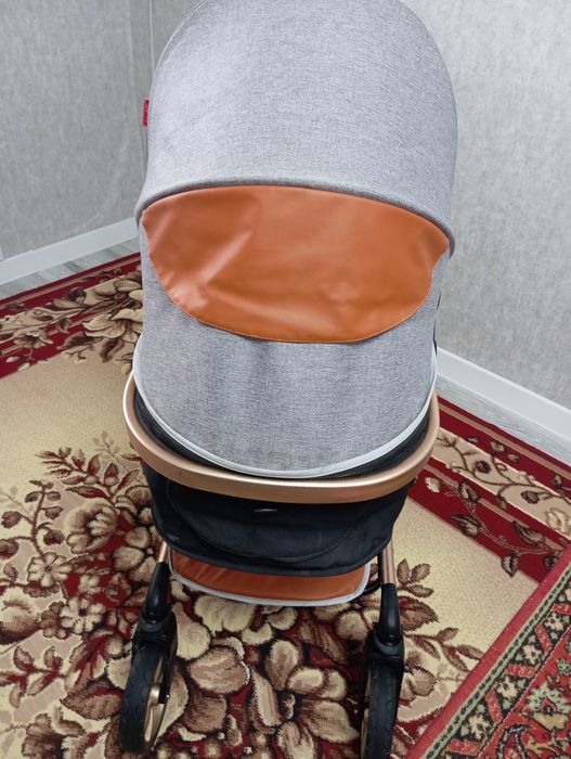 Продам детскую коляску