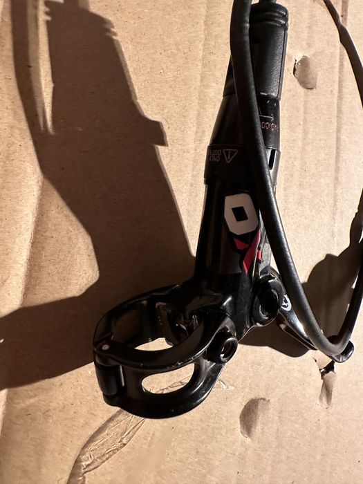 Двулицева спирачка Avid x0