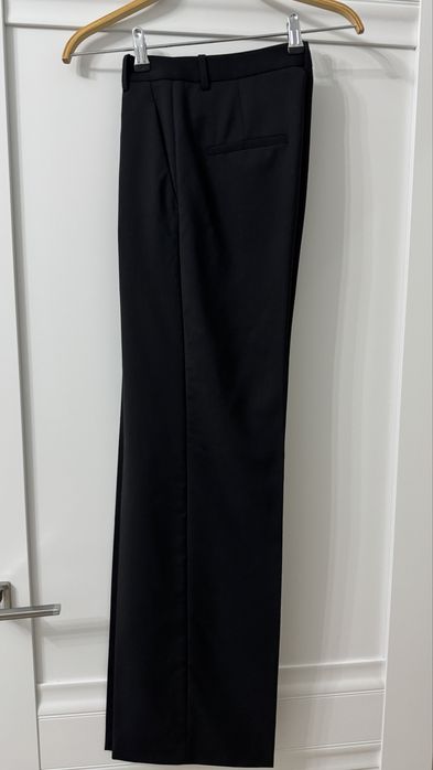 Продам черные брюки от Massimo Dutti