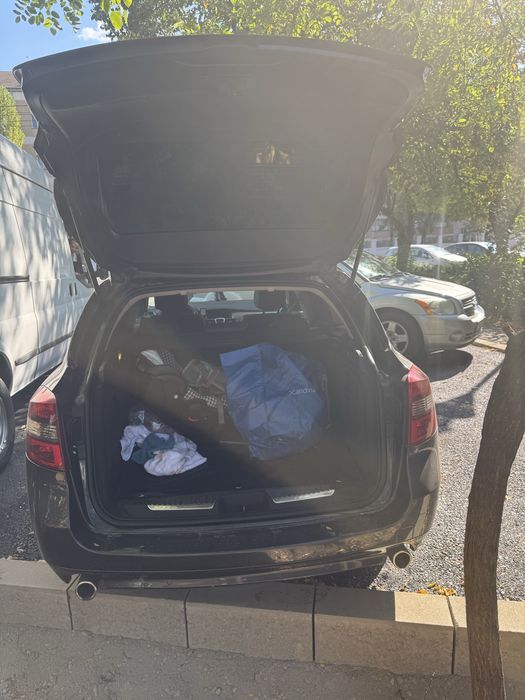 Vand Reanult laguna 3,an 2011 ,distributie pe lant,150 cai putere