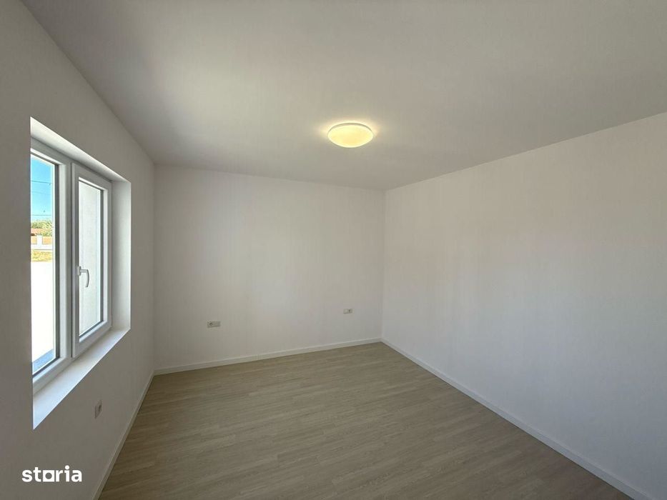 Oferta! Casa Noua , finisata,s.c.140mp, teren 500 în Santandrei, Gaz
