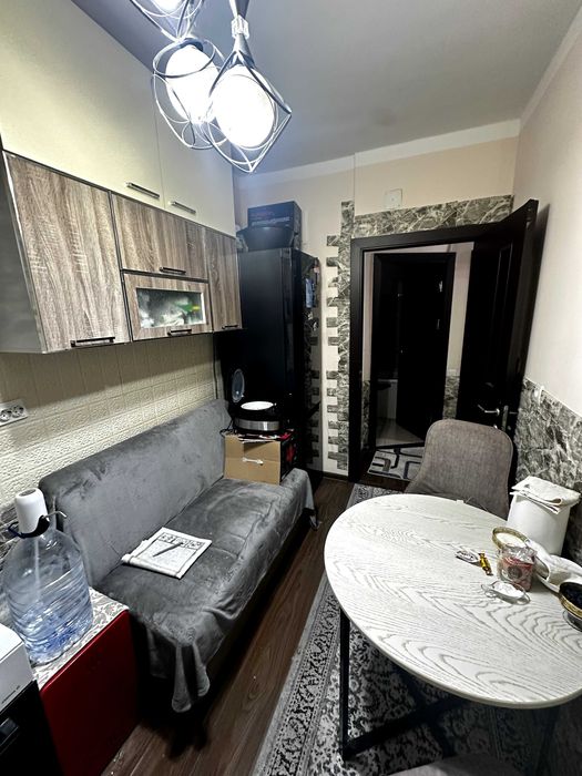 Уз уйимми сотаман СРОЧНО Янгихает 7А, 3 хона 1 этаж  - 70 000 у/е