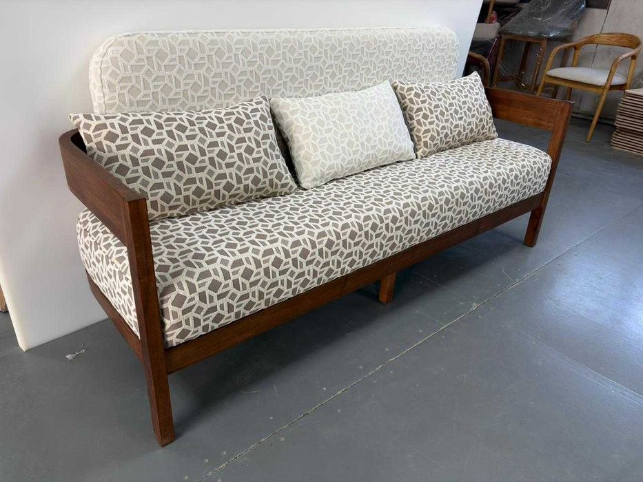 Диван для дома, кафе и ресторанов