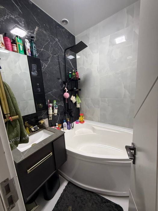 Юнусобод 13 кв 4/4/4 Евро ремонт