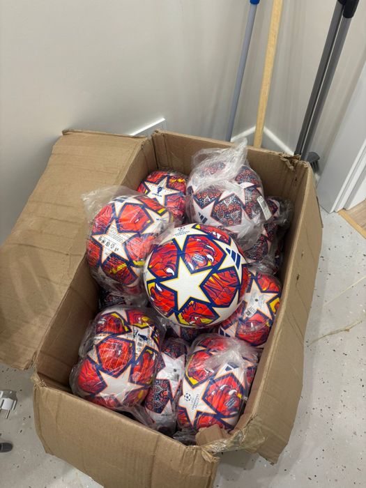 Оригинальные мячи из адидас