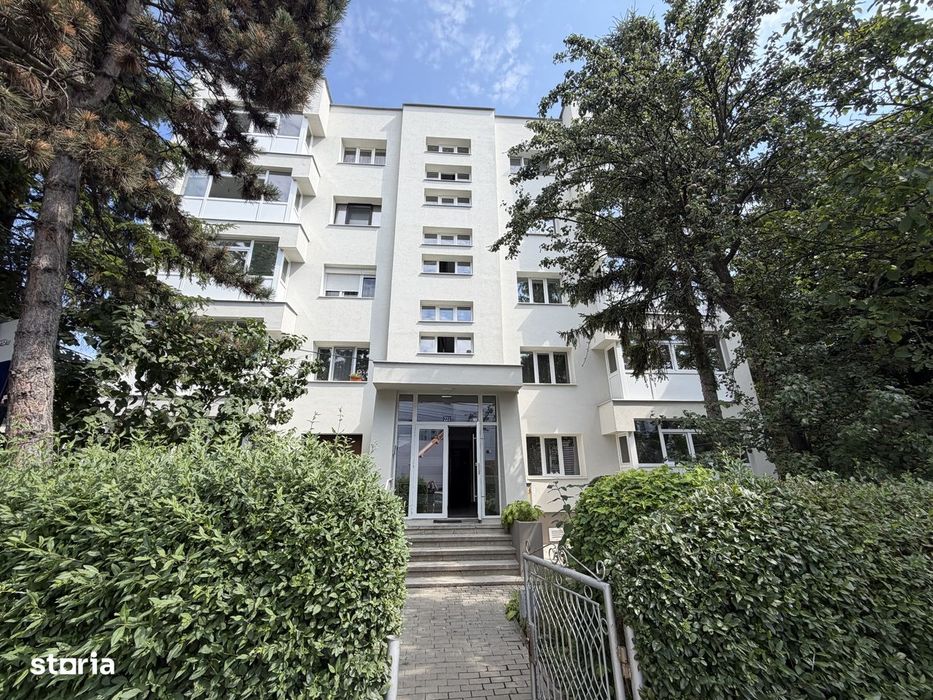 Apartament cu 3 camere, KM 0, Ultracentral - bloc exclusivist - et 3