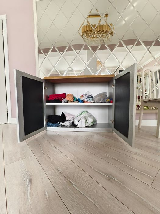 Срочно продам тумбу