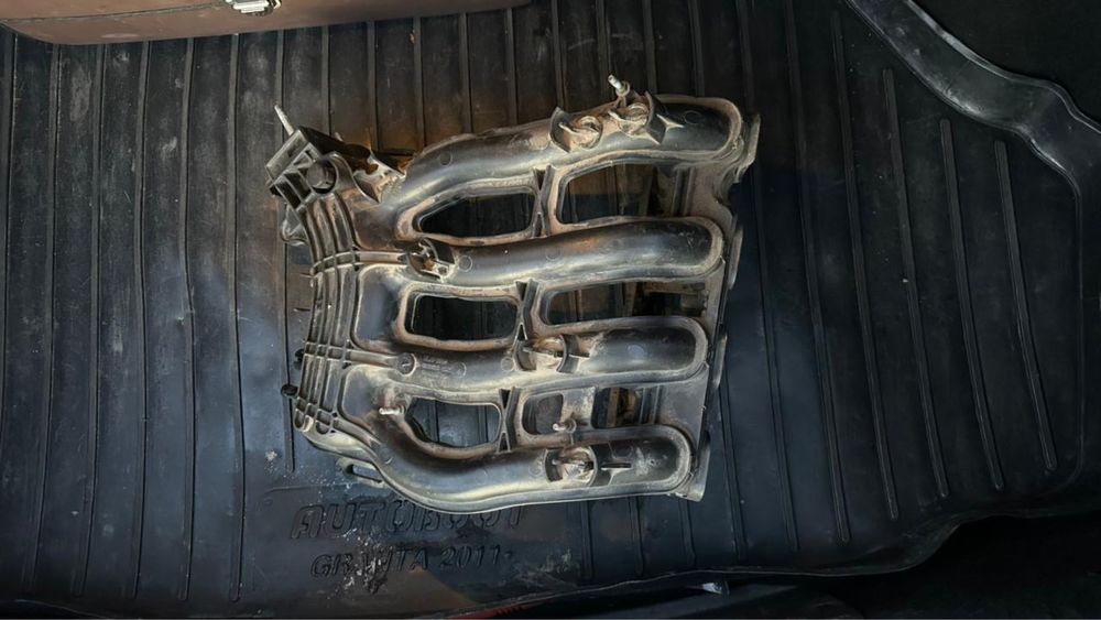 Врускной коллектор ВАЗ VAZ