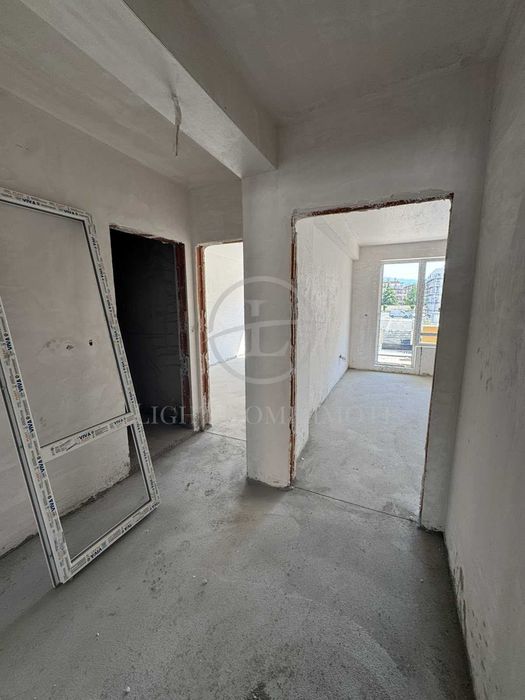 Продава се Двустаен апартамент в Пловдив, Остромила - 56 кв.м за 1367 €/кв.м - Снимка #8