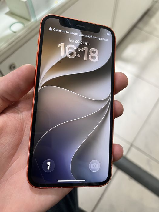 Продам iphone 12 mini